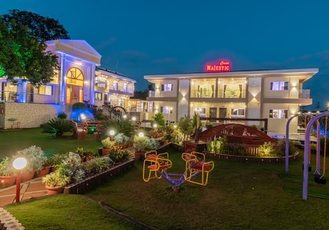 CASA MAJESTIC RESORT & SPA